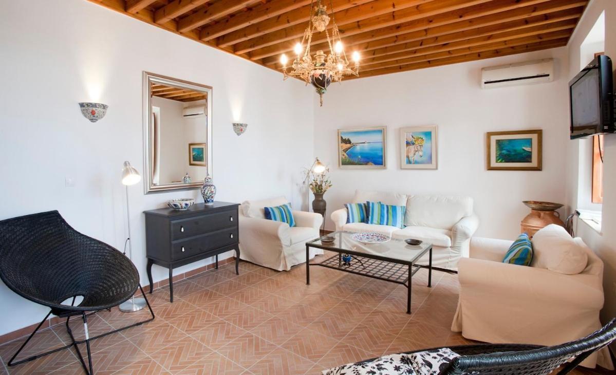 Villa Lindos Bagian luar foto